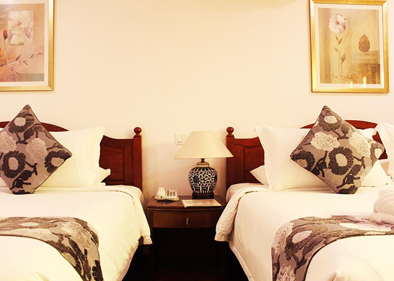 Heeren Straits 4*