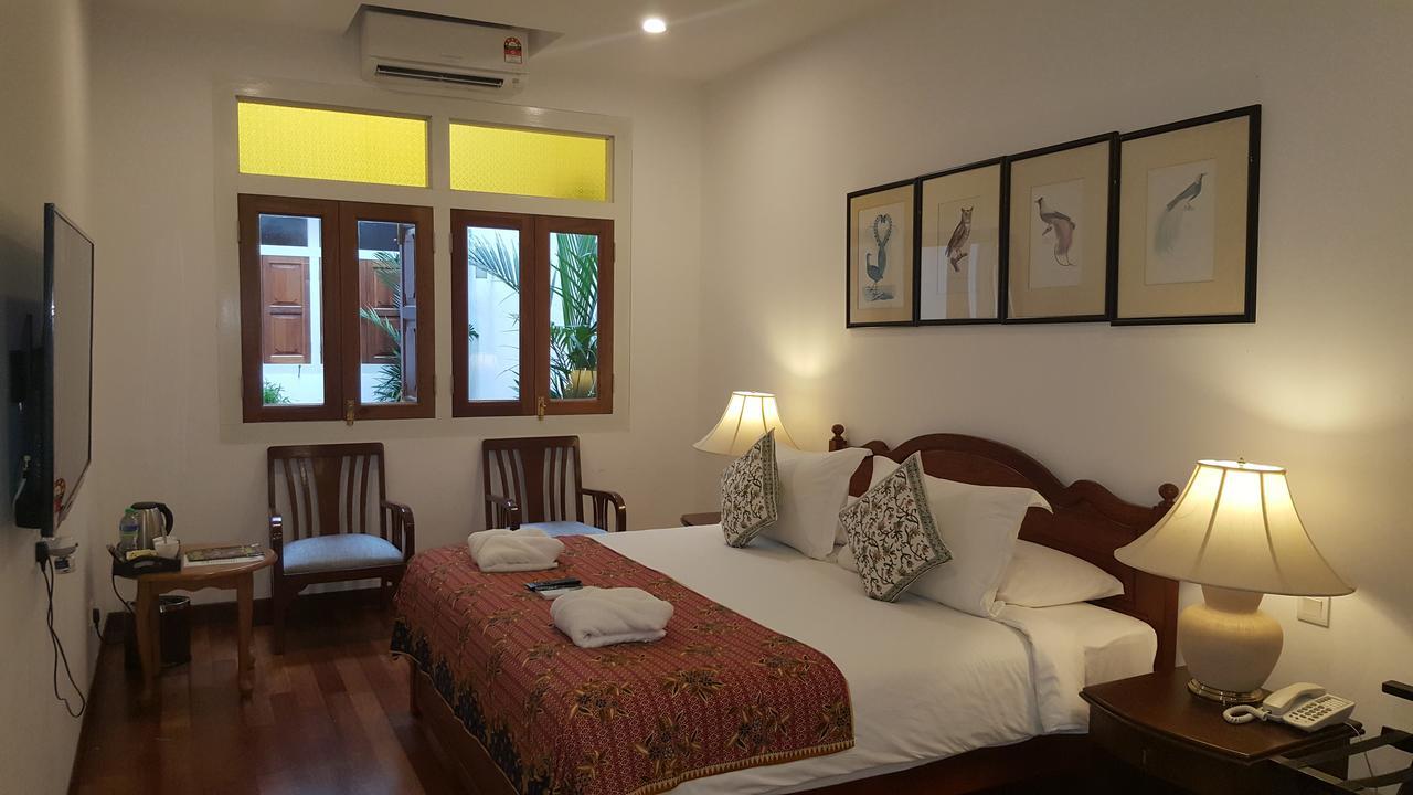 Heeren Straits 4*
