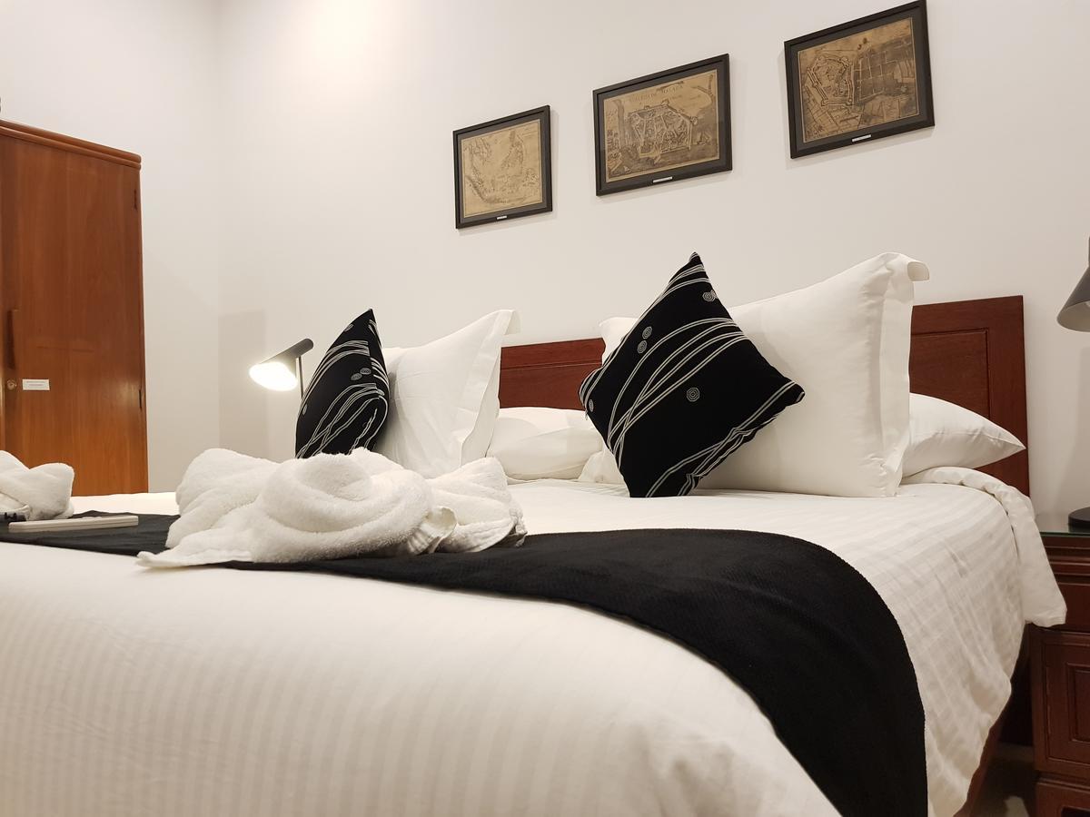 Heeren Straits 4*